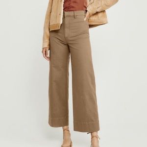 NWT Abercrombie & Fitch Ultra High Rise Crop Wide Leg Brown 27 and 4 Long
